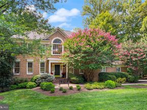 1108 Arboroak Place, Herndon VA 20170