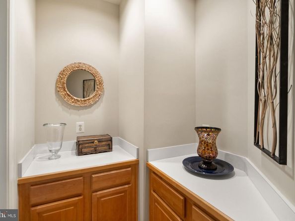 1108 Arboroak Place, Herndon VA 20170