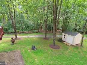 1108 Arboroak Place, Herndon VA 20170