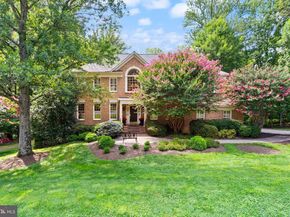 1108 Arboroak Place, Herndon VA 20170