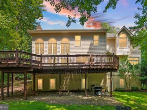 1108 Arboroak Place, Herndon VA 20170