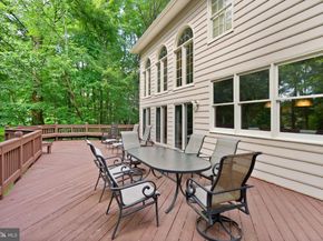 1108 Arboroak Place, Herndon VA 20170