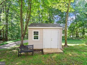 1108 Arboroak Place, Herndon VA 20170