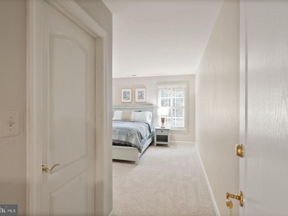 1108 Arboroak Place, Herndon VA 20170