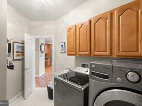 1108 Arboroak Place, Herndon VA 20170
