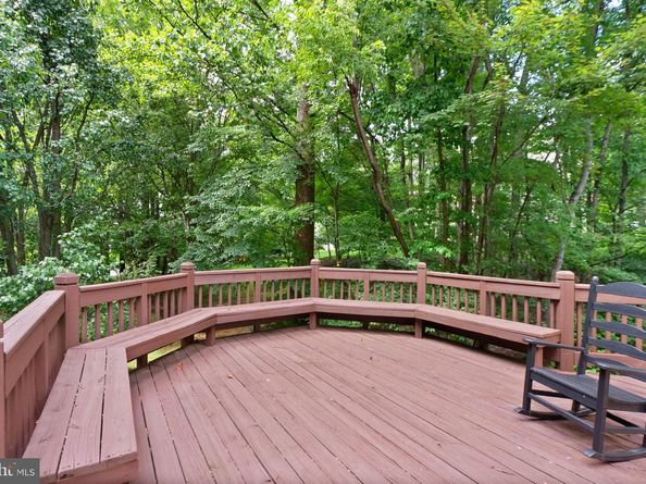 1108 Arboroak Place, Herndon VA 20170