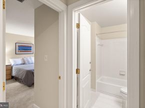 1108 Arboroak Place, Herndon VA 20170