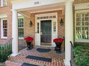 1108 Arboroak Place, Herndon VA 20170