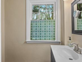 1500 Sugartown Road, Paoli PA 19301