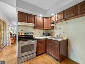 1500 Sugartown Road, Paoli PA 19301