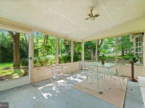1500 Sugartown Road, Paoli PA 19301