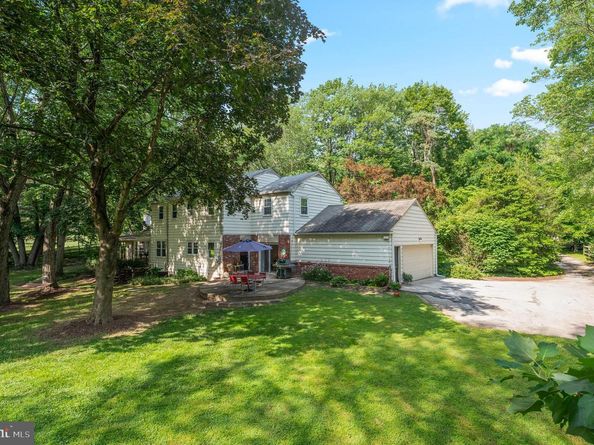 1500 Sugartown Road, Paoli PA 19301
