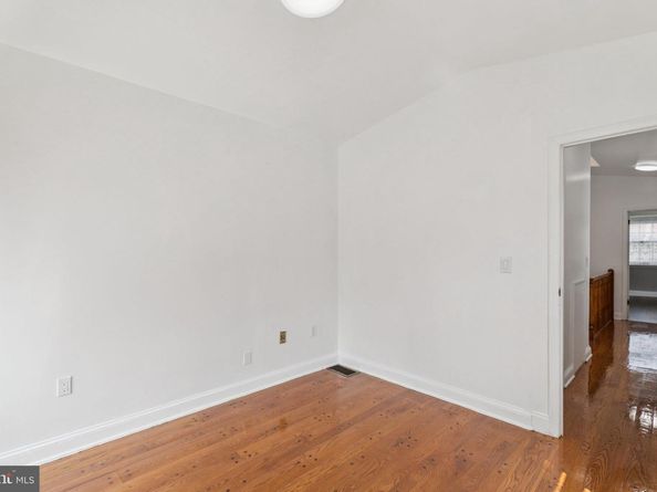 1006 S Front Street, Philadelphia PA 19147
