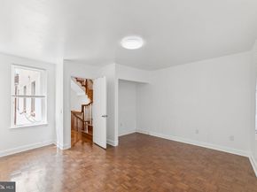 1006 S Front Street, Philadelphia PA 19147