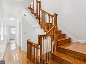 1006 S Front Street, Philadelphia PA 19147