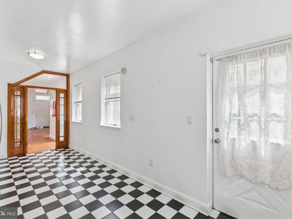 1006 S Front Street, Philadelphia PA 19147