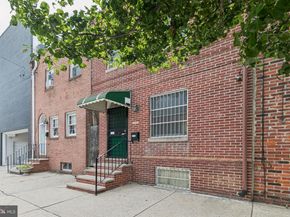 1006 S Front Street, Philadelphia PA 19147