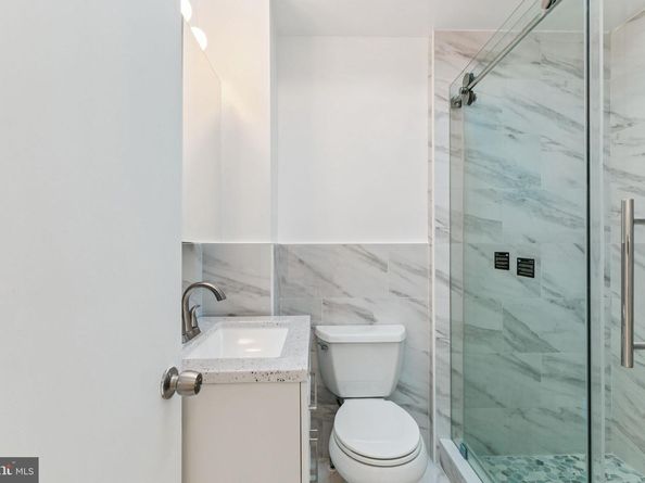 1006 S Front Street, Philadelphia PA 19147