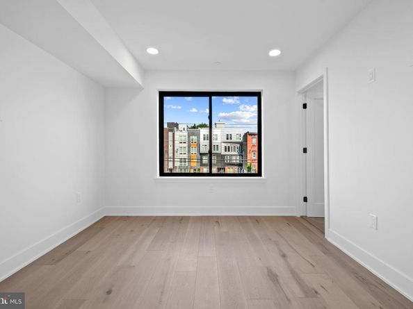 741 N Capitol Street, Philadelphia PA 19130