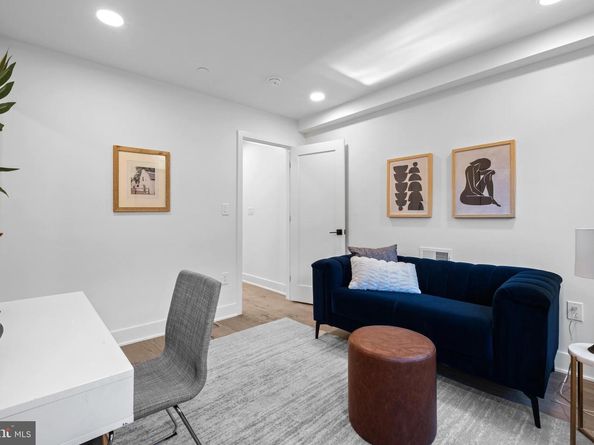 741 N Capitol Street, Philadelphia PA 19130