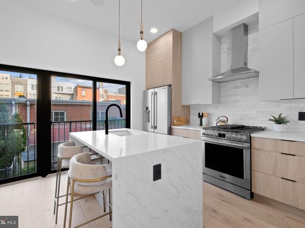 741 N Capitol Street, Philadelphia PA 19130