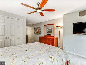 2137 Green Street 2, Philadelphia PA 19130