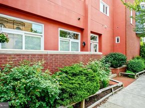2137 Green Street 2, Philadelphia PA 19130