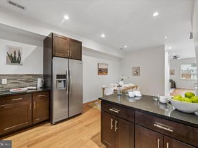 2555 Carpenter Street E, Philadelphia PA 19146