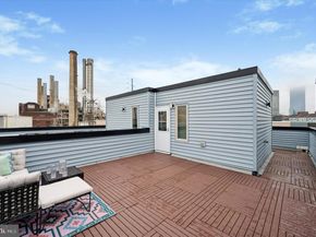 2555 Carpenter Street E, Philadelphia PA 19146