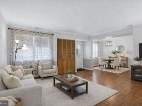 325 S Warminster Road A8 BLDG 1, Hatboro PA 19040