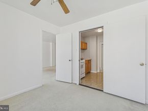 5565 Columbia 412, Arlington VA 22204