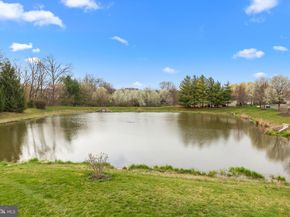 1136 Maxwell Manor, Warwick PA 18974