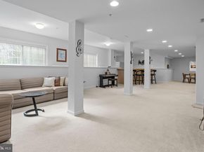 1136 Maxwell Manor, Warwick PA 18974