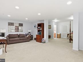 1136 Maxwell Manor, Warwick PA 18974