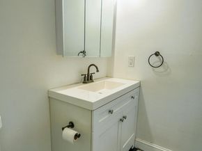 8430 Brunswick Place, Philadelphia PA 19153