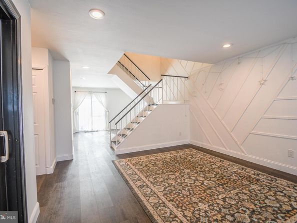 8430 Brunswick Place, Philadelphia PA 19153