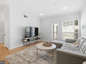 4852 Eisenhower Avenue 337, Alexandria VA 22304