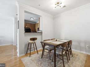 4852 Eisenhower Avenue 337, Alexandria VA 22304