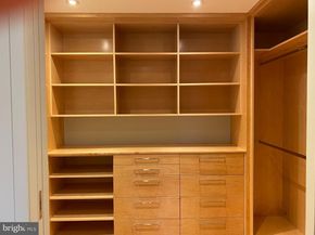 4200 NW Massachusetts Avenue NW 313, Washington DC 20016