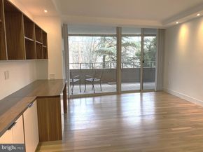 4200 NW Massachusetts Avenue NW 313, Washington DC 20016