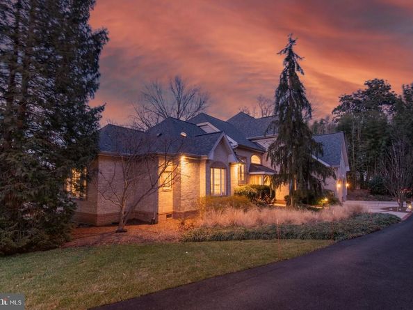 5902 Bradley Boulevard, Bethesda MD 20814