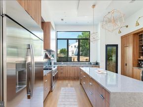 227 E Allen Street, Philadelphia PA 19125