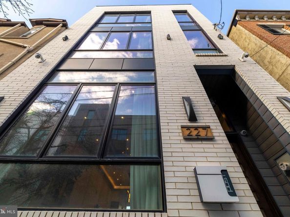 227 E Allen Street, Philadelphia PA 19125
