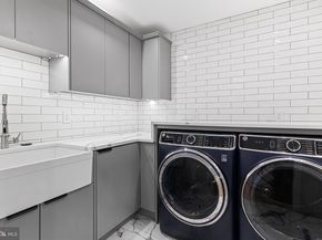 227 E Allen Street, Philadelphia PA 19125