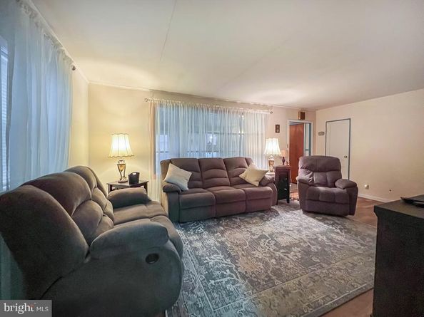 244 Guilford Road, Fairless Hills PA 19030