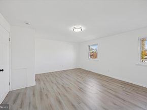 12516 Medford Place, Philadelphia PA 19154