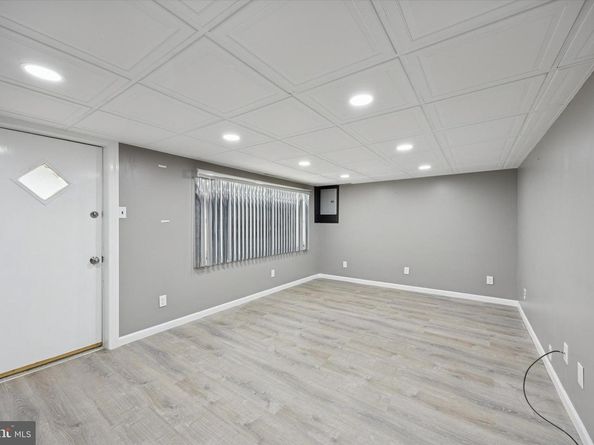 12516 Medford Place, Philadelphia PA 19154