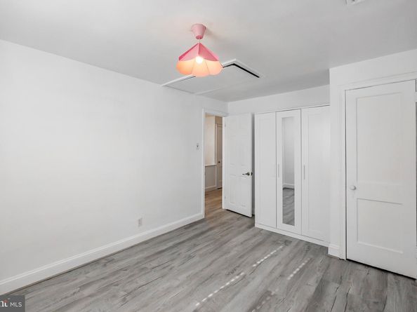 148 Meadowbrook Avenue, Upper Darby PA 19082