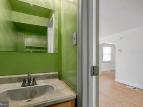 148 Meadowbrook Avenue, Upper Darby PA 19082