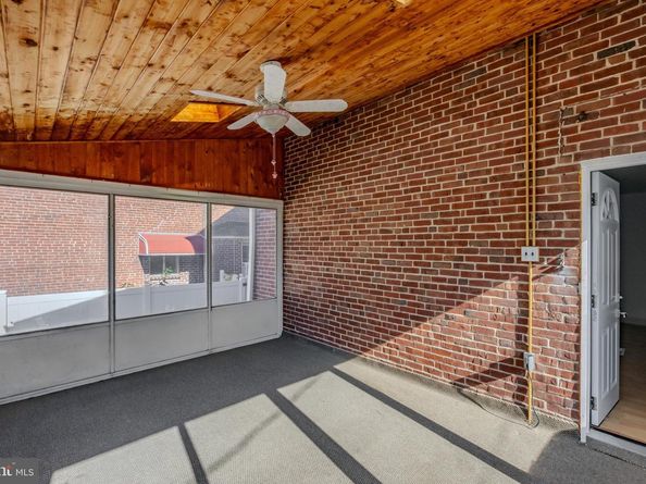 148 Meadowbrook Avenue, Upper Darby PA 19082